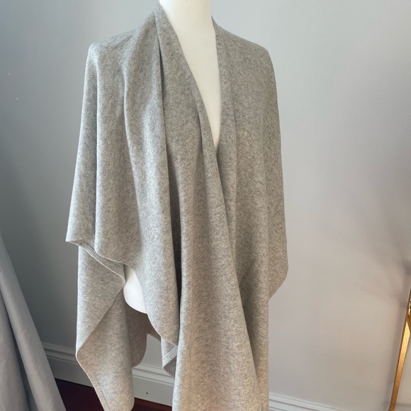 Babaton Aritizia cashmere wool wrap sweater grey - Picture 2 of 8